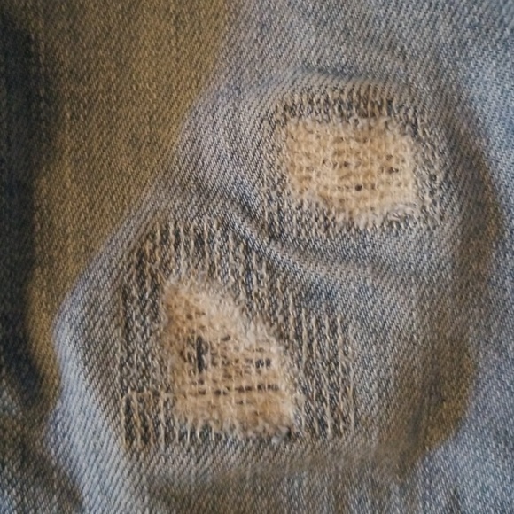 Oshkosh holey jeans! 😍 - Picture 3 of 4